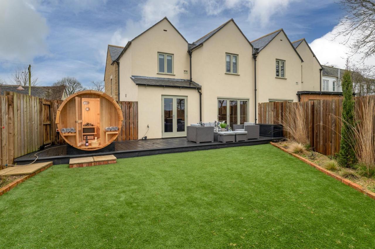 Designer Cotswold Post House With External Sauna Tetbury Exterior foto